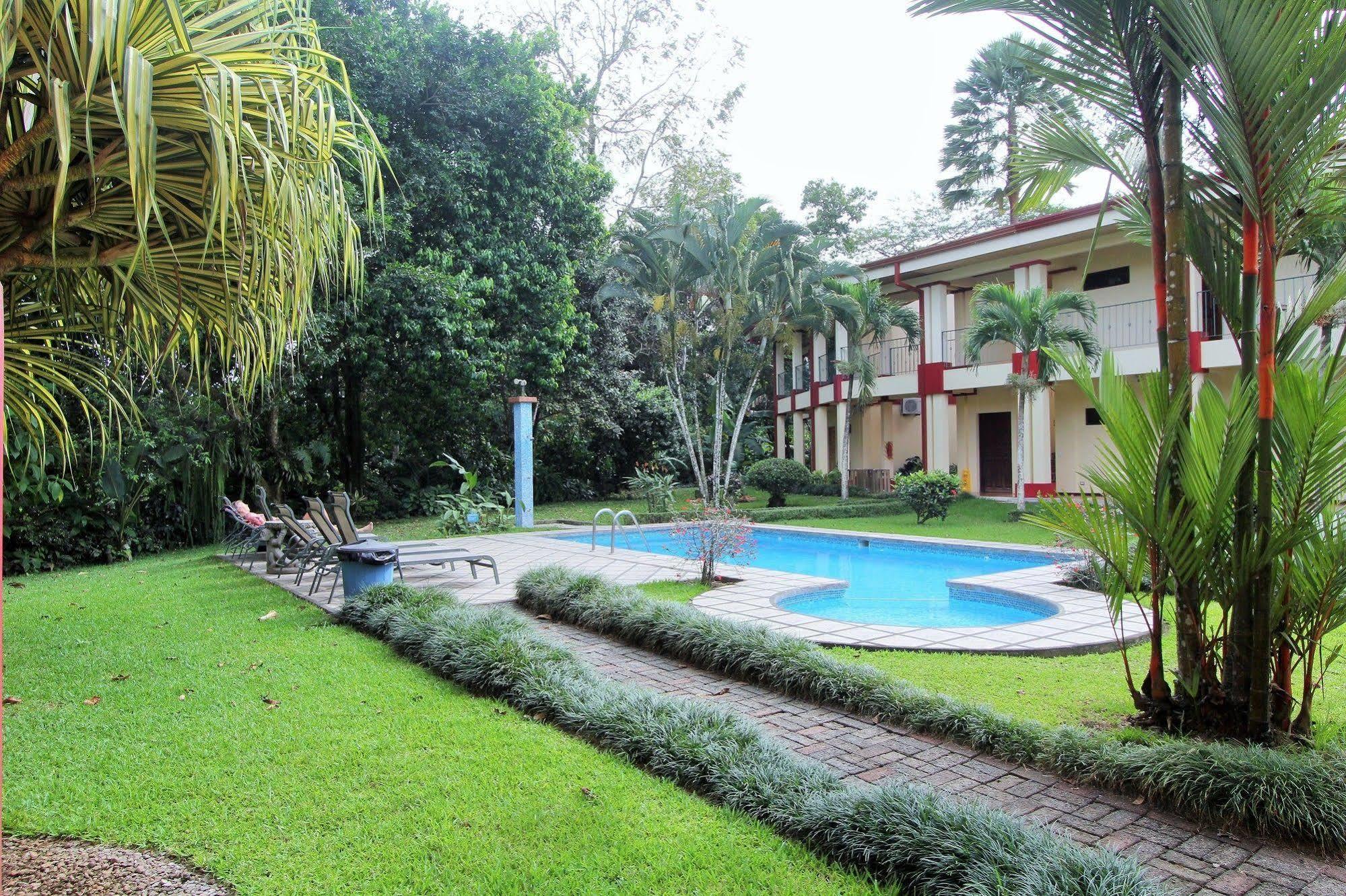 Hotel Monte Real La Fortuna 외부 사진